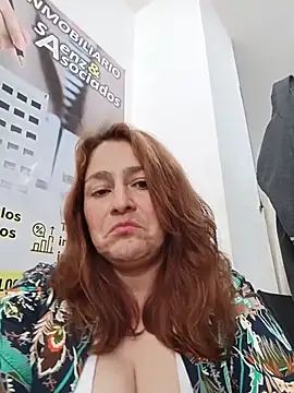 LUISA--30 - Oil on my tits ➕ ass in my Office