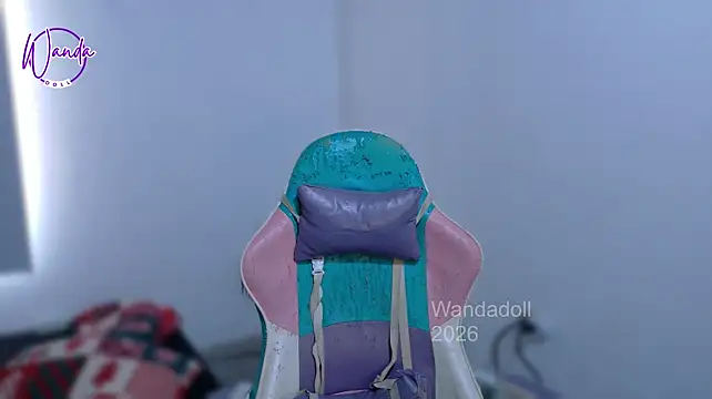 WandaDoll - Squirt show