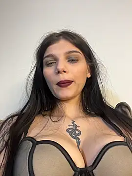 Britneydollx - shake naked tits 3 min