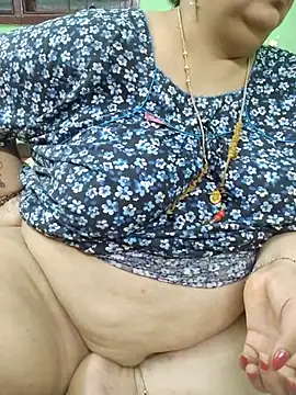 Tamil-mayasri - boobs oil