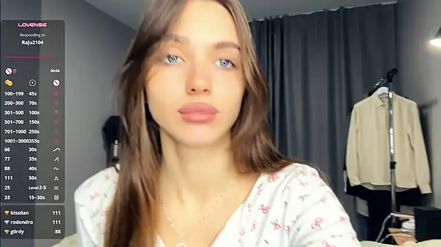 Veluxe - Spank my cute ass x 16