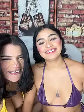PippiCharmXXX - LESBIAN KISS👩🏻‍❤️‍💋‍👩🏻😈