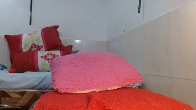 Mariajose202 - Squirt in your face 😈😈😈