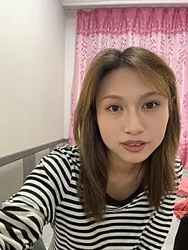 Qscgy11 - 开合跳10个完成以后就下播了😭有没有心软的神