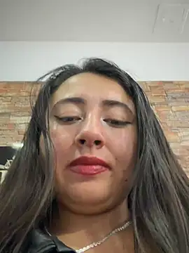 _Sarah-Office1 - Make my SQUIRT 💦💦💦