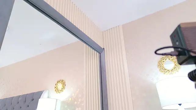 ZoeWilliis - Play pussy with dildo