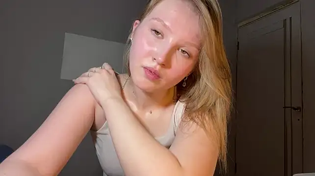 CaritaTorivio - play with my boobs💋