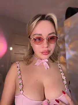 Mila-milm - blowjob, drool, caressing the penis