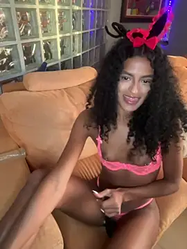 Latinamix - Play Pussy Til Squirt