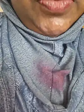 Tamilfathima - Boob milk show