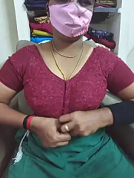 Tamilyazhini19