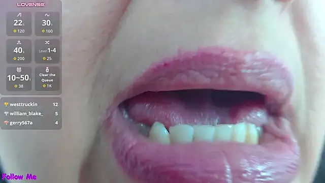 Kerly_Doll - kiss toungue saliva