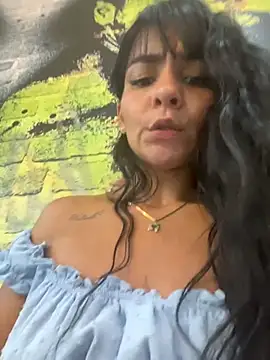 LuxeBrunetteXXX - FINGERING MY PUSSY 3 FINGERS💦💦