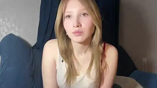 CaritaTorivio - play with my boobs💋