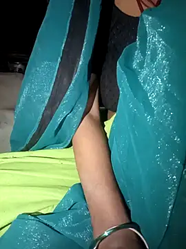 Sexy_Riya_9 - Full nude in public