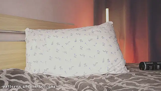 Liassmolly1_couple - countdown10 to 0 with fake sperm face