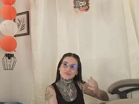 Nox_babe - Show tits 5min