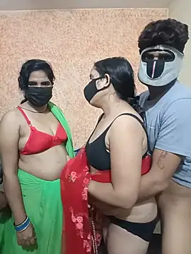 Hot_bhabhi2 - Boobs show