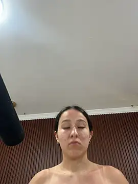 Brisa_Silva - open ass and close to my face