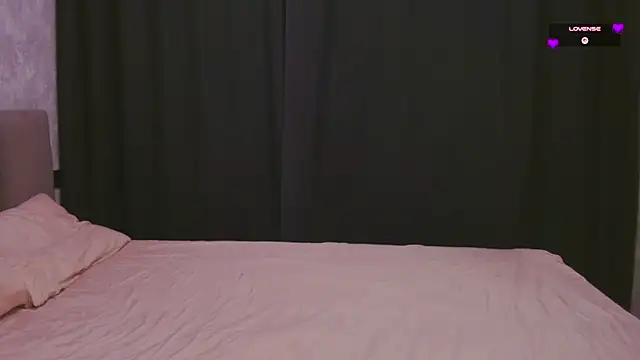 HolySinner83 - for hot start lose my skirt for u