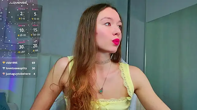 Mia_Skirttt - tease my titts