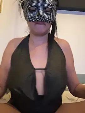 Beurette_sahara - je me gode et squirt