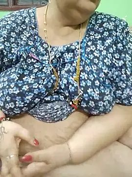 Tamil-mayasri - boobs oil