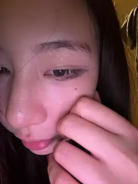 Xiaojingling1122 - 让阿峰脱内裤给大家看