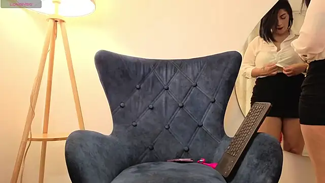 Karenlennox1 - dance in sexy underwear