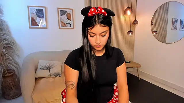 Bella_rochee - 🍑 Spank your ass hard 5x