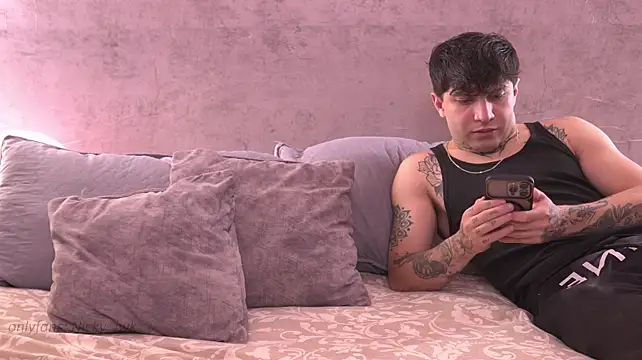 Nicky_and_Blake - show tits