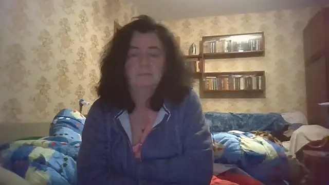 GypsiQueen2 - I'm saving up for a smartphone.