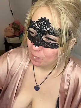 -CurvySecret- - 🍒Spit on Boobs + Cum Countdown 10-1