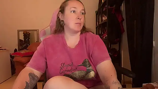 Kisicaxx - fuck my pussyy with HUGE dildo