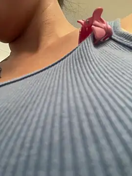 Karlamorris_ - the biggest squirt you’ll see today