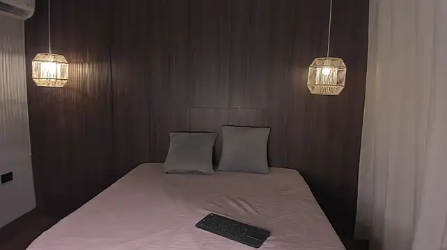 Ana_beckett - LUSH IN MY HOT ASS AND CONTROL X2 MIN😈
