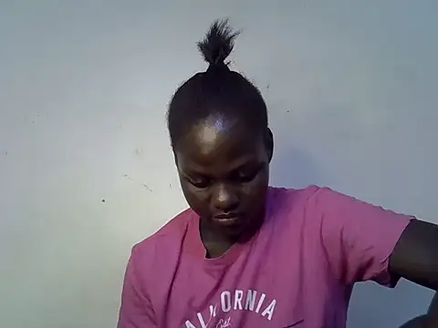 African_qeen1