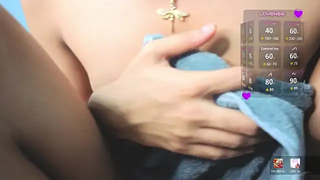 Mallu_Kalyani - Ass oil & spank x5