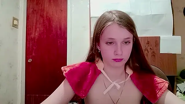 CecilleSollors - Draw hearts on the nipples