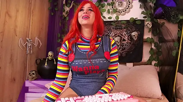 XXMILE - two fingers in pussy until cum