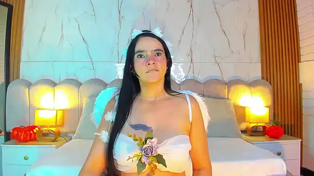 Samantha_Fiire