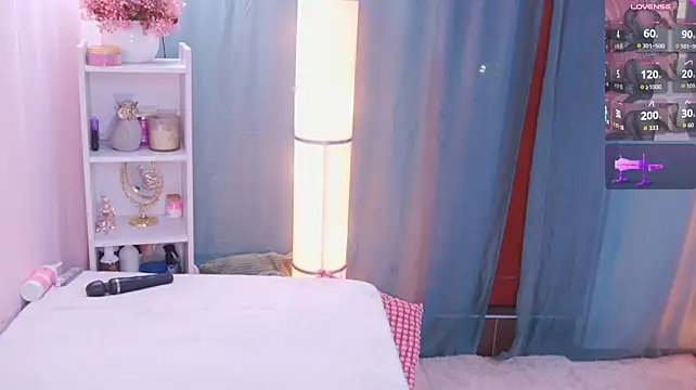 ElodieRousse_ - Big squirt in my pantyhose