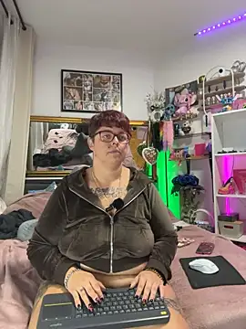 SunshineLexi - Monster Dildo Reite 32x6 cm+3Min Con LT
