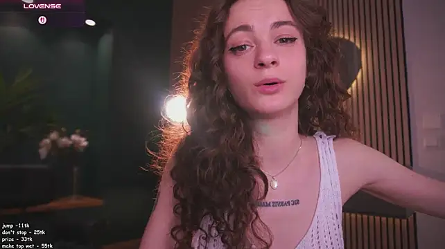 Curly_Moon