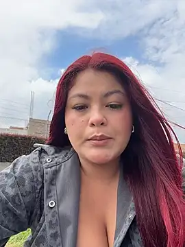 Lia-Moon77 - Show drooling tits 😈