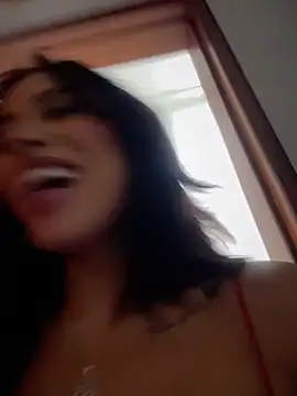 MystiqueXXX - MAKE MY PUSSY SQUIRT HARDER! 😈💦