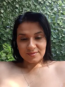 Elena_jonees