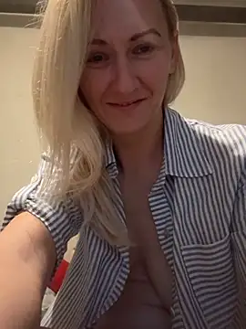 Secret_Ladyx - Let’s go after big squirt