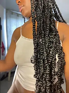 Cynthia_es - undress