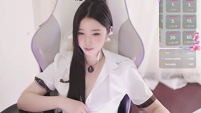 Kitty_baby77 - 完成任务 舔哥哥的大肉棒